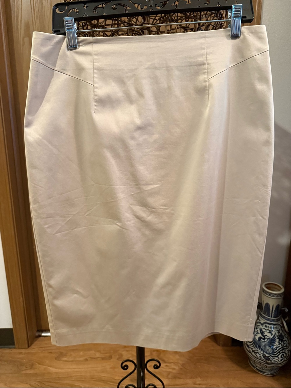 Ann Taylor Cream Pencil Skirt